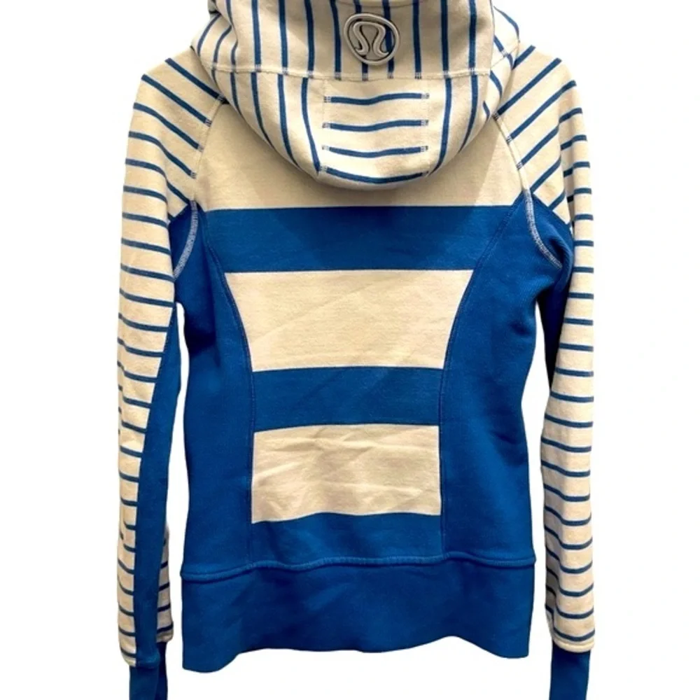 Lululemon | Electric Blue and White Scuba Hoodie - Picture 4 of 11
